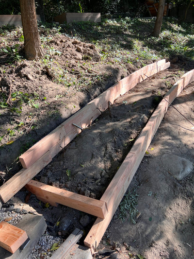 Raised Bed Systems Compared: Modular (GridGarden) vs. Kits vs. Custom Builds – What's Best for Your Garden? — GridGarden